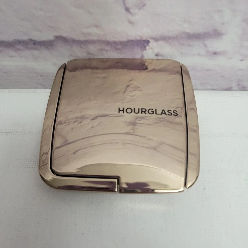 NEW No Box Hourglass Ambient‎ Lighting Blush Diffused Heat 4.2g